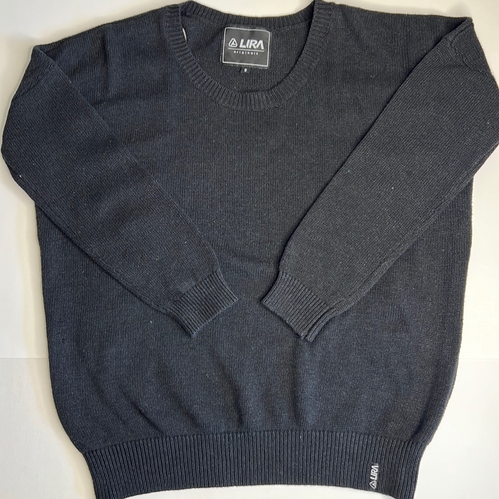 Lira Originals Pacsun Women’s Knit Sweater with Slashed Back Size Small